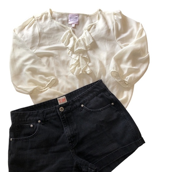 Romeo and Juliet couture size L sheer cream top - Picture 1 of 9